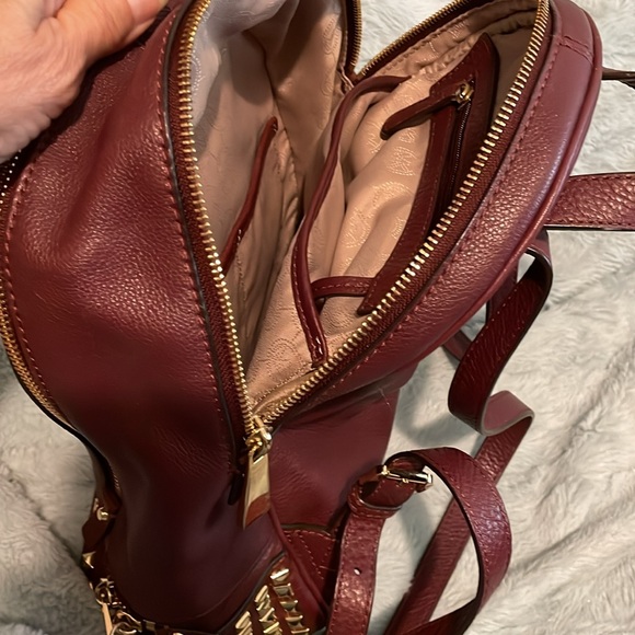 Special 🍀🍀🍀Michael Kors Back Pack - Picture 6 of 6